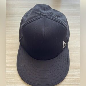 Kaiola Surf Hat - Pure Black